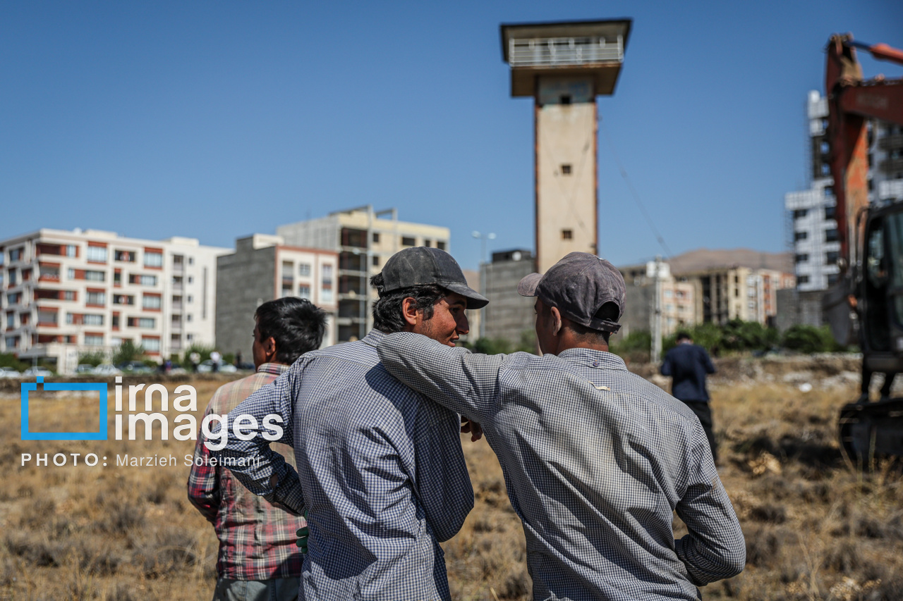 تصاویر: تخریب زندان رجایی شهر