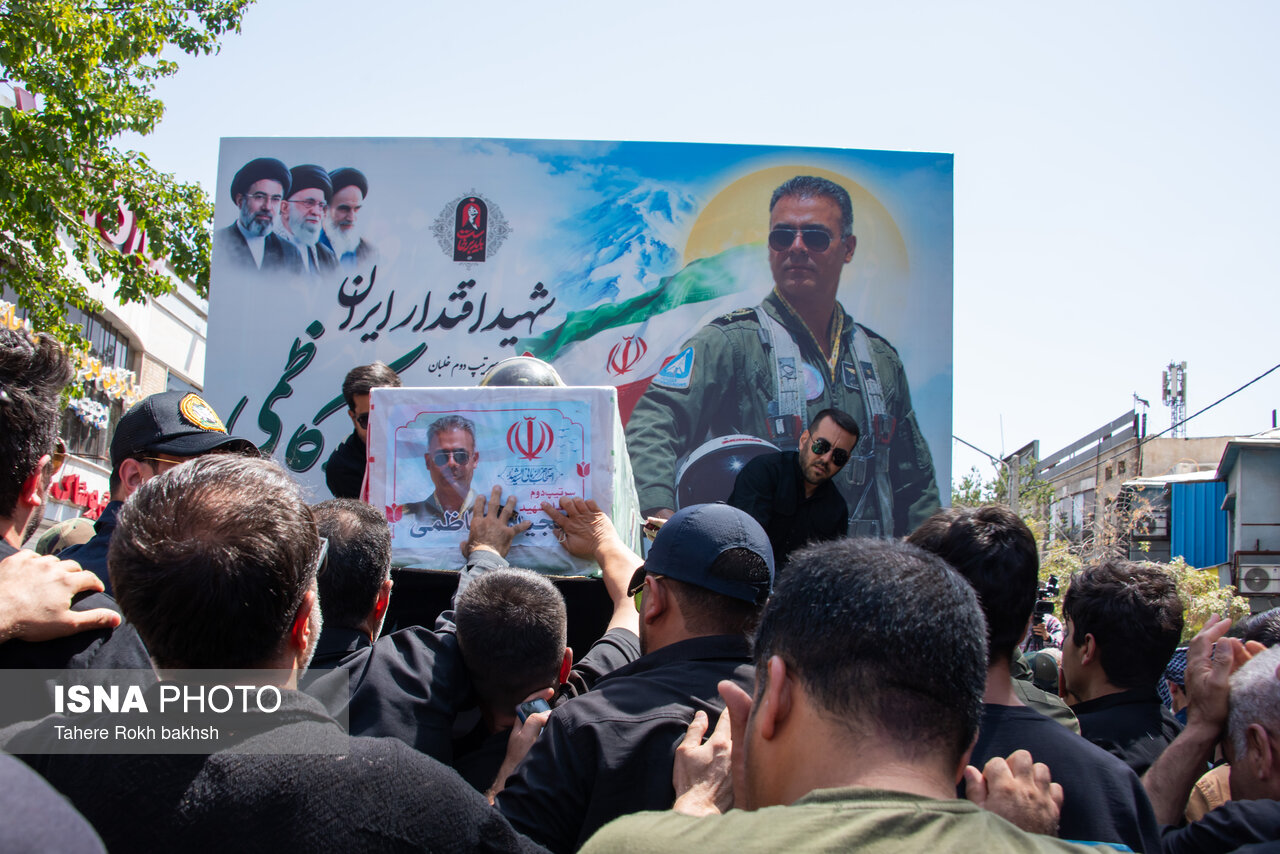 تصاویر: مراسم تشییع پیکر مطهر امیر سرتیپ خلبان مجید کاظمی - شیراز
