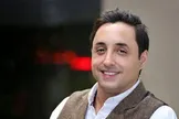 ببینید / روایت امیرحسین رستمی از فوتبالیست مطرحی که نمی‌شناخت: گفتم پسرجان بپر برام هایپ بخر!