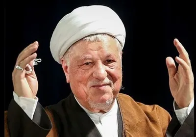 خاطرات آیت الله هاشمی رفسنجانی، ۴ آذر ۱۳۷۷: دولت ایلماز، نخست وزیر ترکیه، با رای عدم اعتماد مجلس سقوط کرده است