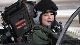 ببینید / نخستین پرواز انفرادی ملکه تایلند با جنگنده «گریپن»