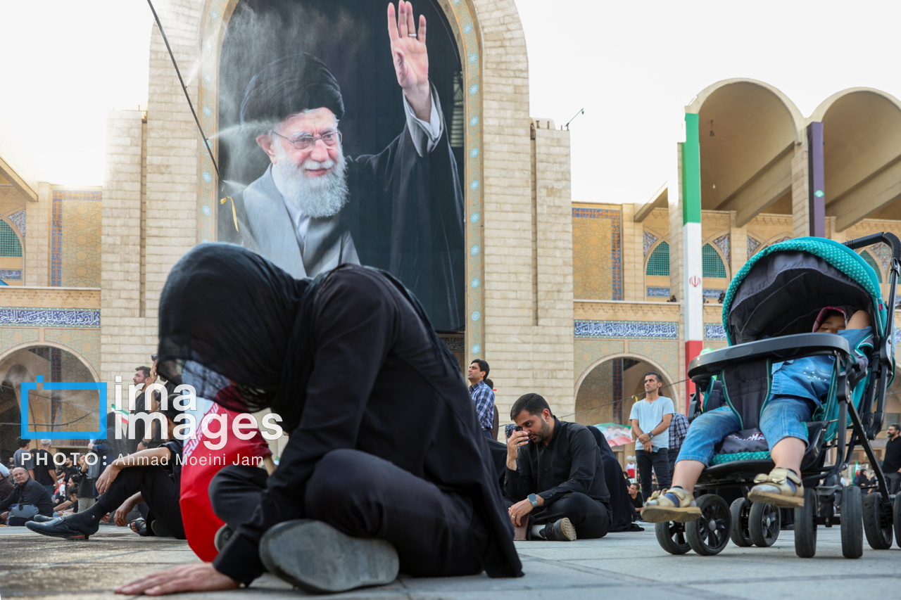 تصاویر: نخستین روز مراسم وداع با رهبر شهید انقلاب