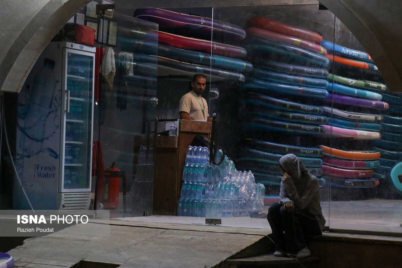تصاویر: «پدل‌برد» سواران ساحل خواجه‌عطا - بندرعباس