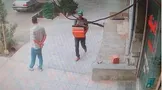 دستگیری سارق موزه شاه نعمت‌الله ولی در شهر کرمان؛ نسخ قرآنی و سکه‌های سرقتی از مخفیگاه متهم کشف شد
