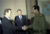 چرا رامسفلد در سال ۶۱ به سراغ صدام رفت؟ / روایتی از گفت و شنود با دیکتاتور عراق درمورد ایران