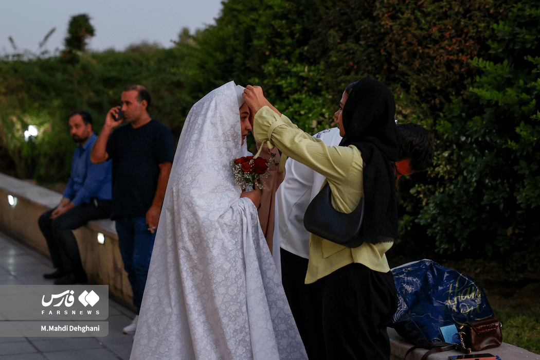 تصاویر: جشن ازدواج ۱۱۰ زوج تهرانی