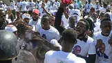 تیراندازی در مراسم کفن و دفن رئیس‌جمهور هائیتی؛ مقامات آمریکا به سرعت مراسم را ترک کردند
