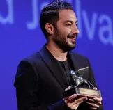 نوید محمدزاده و چالش بازی در نقش یک نابینا