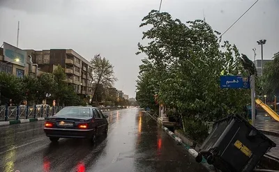 هواشناسی: توده‌های تندری در راه تهران؛ احتمال باران و وزش باد شدید