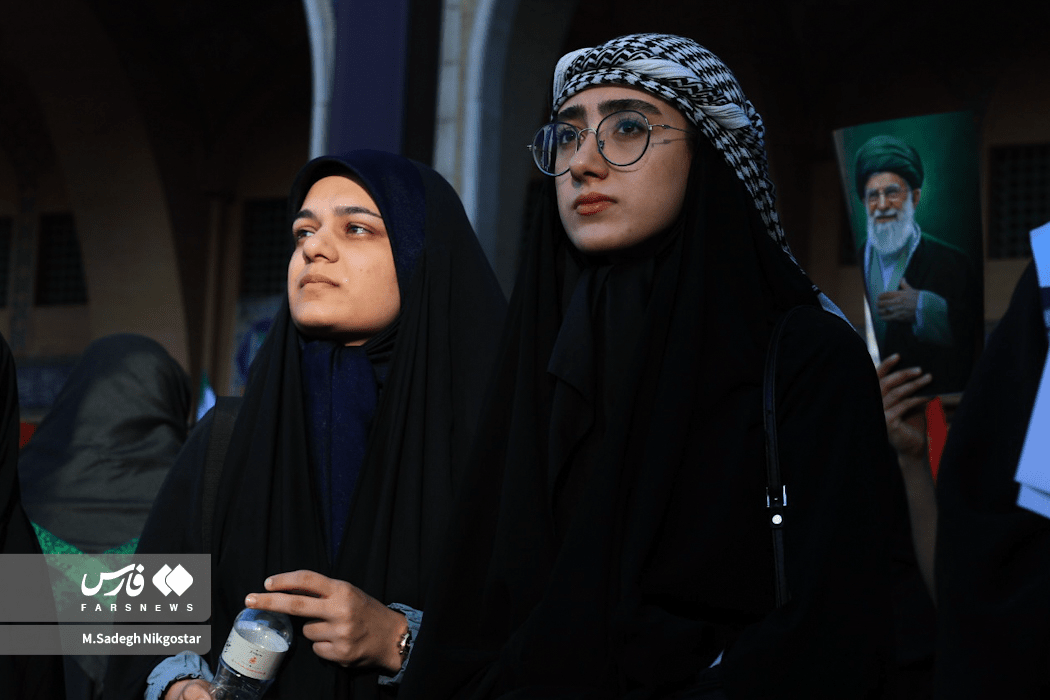تصاویر: دومین روز مراسم وداع با رهبرشهیدانقلاب