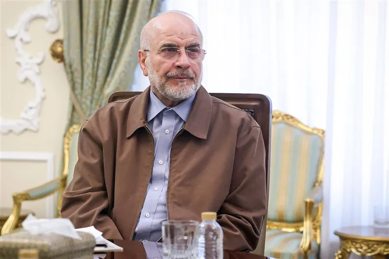 دیدار قالیباف با رهبر انقلاب / در این دیدار آخرین تحولات جنگ نظامی، اقتصادی و شناختی بررسی و بر حفظ و تحکیم انسجام اجتماعی و پیشبرد امور مرتبط با شرکای راهبردی کشور تأکید شد