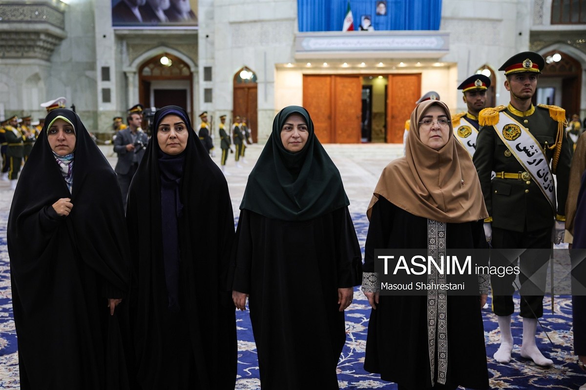 تصاویر: مراسم تجدید میثاق اعضای دولت با آرمان‌های امام راحل