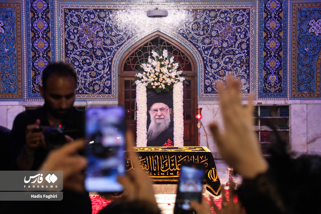تصاویر: تشرف زائران به رواق دارالذکر برای زیارت مزار رهبر شهید انقلاب