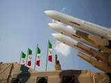 ببینید/ ویدیویی از هدف قرار گرفتن ناوگان پنجم ارتش آمریکا در بحرین