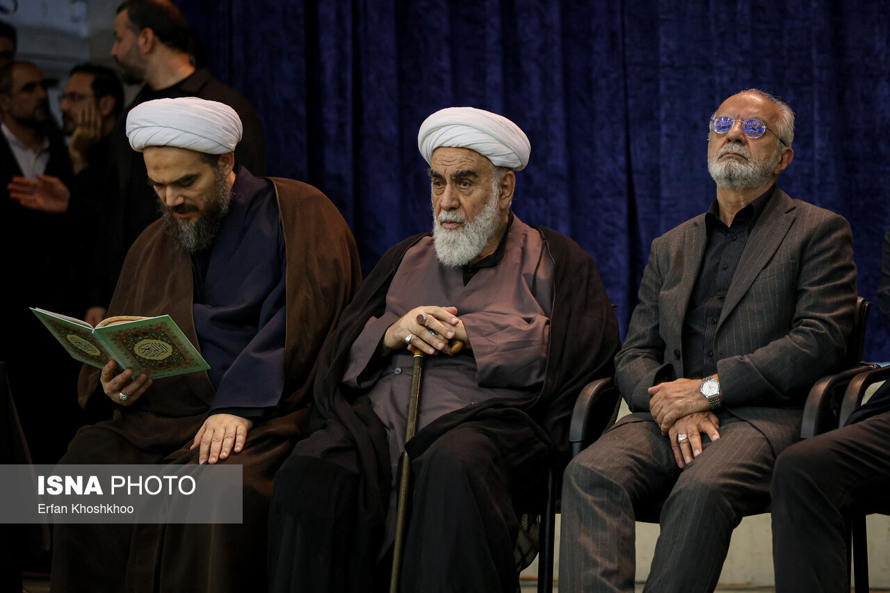 تصاویر: مراسم گرامیداشت رهبر شهید انقلاب در تهران