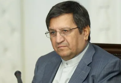همتی: کسری بودجه ۹۹، با عرضه سهام شرکتهای دولتی و اموال مازاد دولت و انتشار اوراق بدهی دولت تأمین خواهد شد / آماده پرداخت ۵۰ هزارمیلیارد تومان وام ۱۲درصد به مشاغل آسیب دیده از کرونا هستیم / ادامه روند ادغام بانک‌های وابسته به نیروهای مسلح تا ده روز آینده