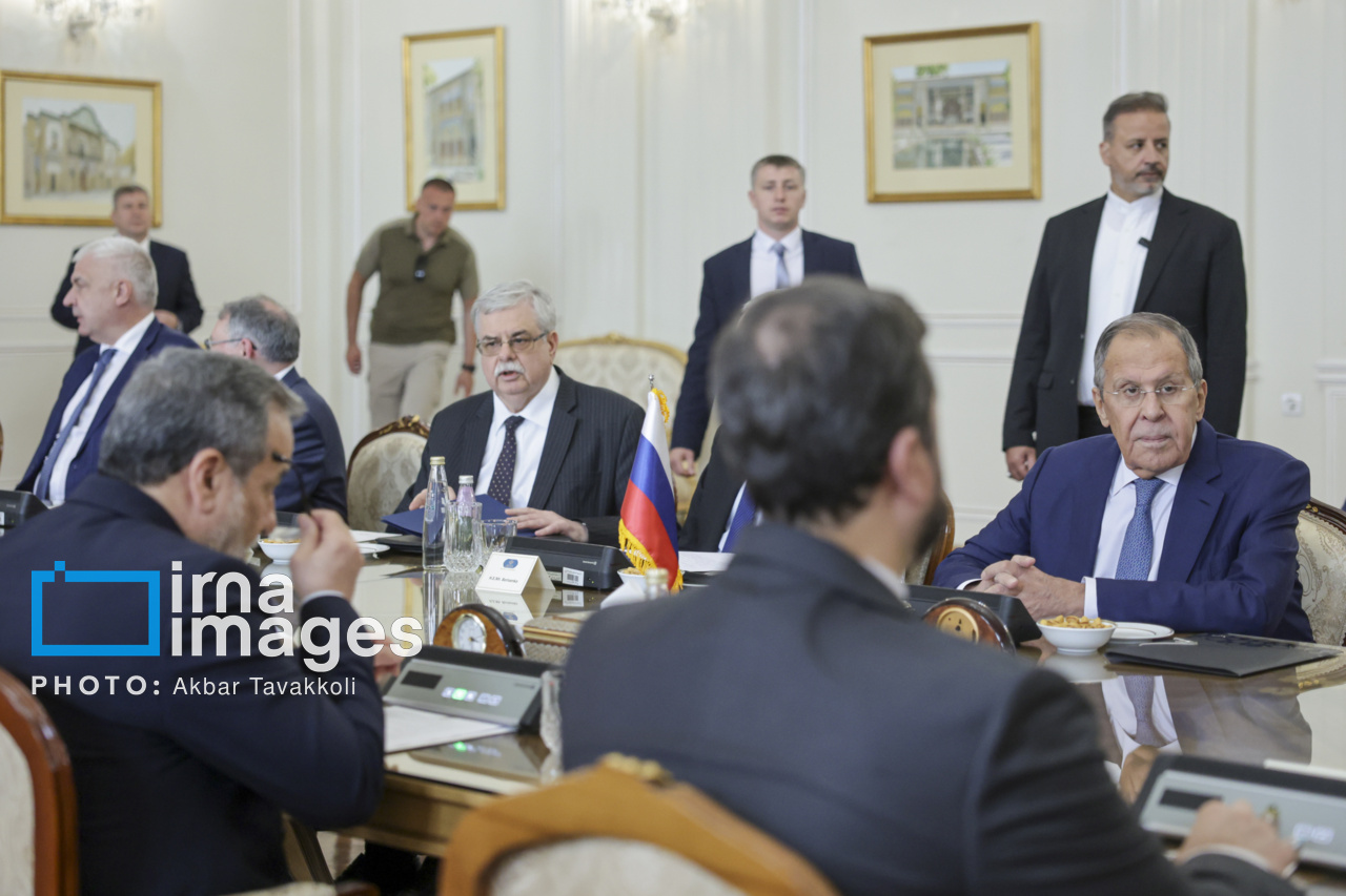 تصاویر: دیدار وزرای خارجه روسیه و ایران
