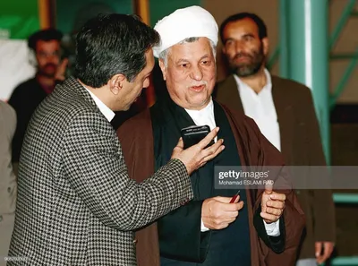 خاطرات آیت الله هاشمی رفسنجانی، ۹ تیر ۱۳۷۷: بشارتى وزير سابق كشور  به خاطر دادگاه کرباسچی احضار شده؛ مردانه پذیرفته که مشروعيت و قانونى بودن بعضى از كارهاى شهردار با اجازه او بوده