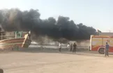 آتش‌نشانی: آتش‌سوزی در لنج‌های تجاری اسکله واعظی بندر دیر/ بر اثر شدت حریق، به دو لنج چوبی که در مجاورت این دو شناور قرار داشتند هم آتش سرایت کرده/ علت این حادثه تا پایان کامل عملیات اطفای حریق مشخص نیست