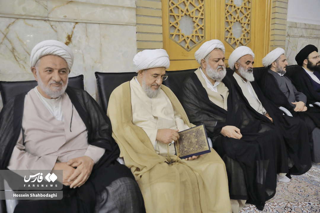 تصاویر: مراسم بزرگداشت هفتمین شب رحلت آیت الله شبیری زنجانی