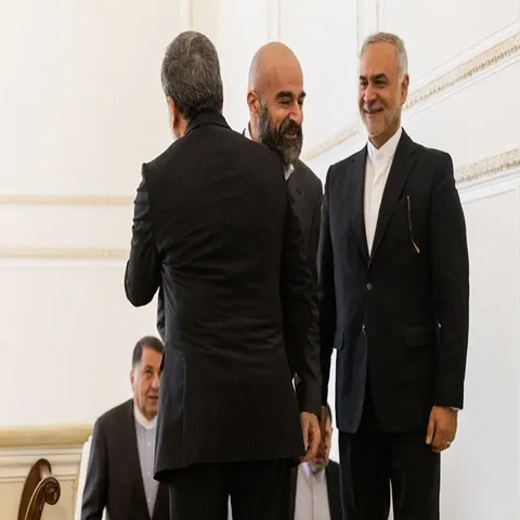 تصاویر: دیدار رئیس اتحادیه میهنی کردستان عراق با عراقچی