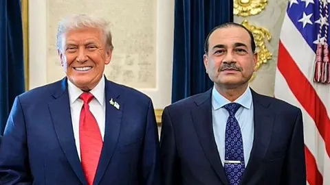 رویترز به نقل از منبع پاکستانی: آمریکا از عاصم منیر خواسته از نفوذ پاکستان برای بازگرداندن ایران به مذاکرات استفاده کند