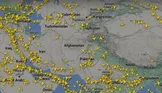 هواپیماهای عبوری از آسمان افغانستان؛ حکومت طالبان می‌گوید بیش از ۲۰۰ پرواز در هر شبانه‌روز ده‌ها هزار دلار درآمد دارد
