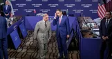 فایننشال تایمز: میانجی‌ها در حال پیشبرد یک توافق موقت میان ایران و آمریکا هستند که هدف آن بازگشایی تنگه هرمز و ازسرگیری مذاکرات است / بر اساس آخرین پیشنهاد، ایران در ازای لغو محاصره از سوی آمریکا، عبور و مرور آزاد از تنگه هرمز را از سر خواهد گرفت