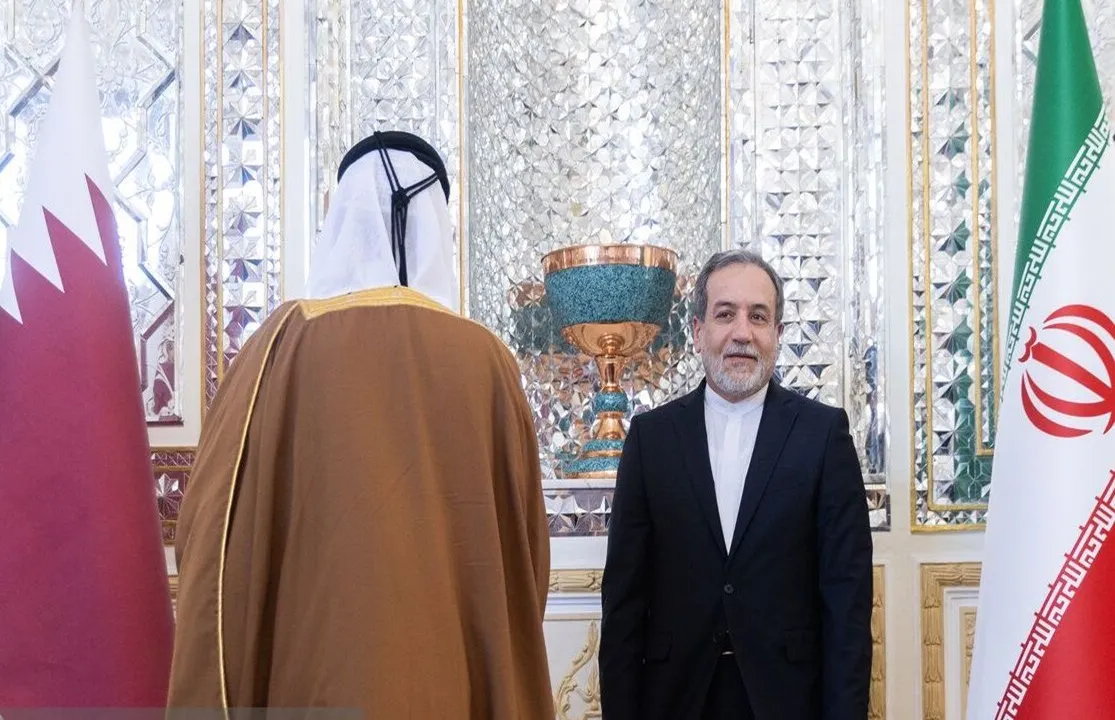 آکسیوس: مذاکره‌کنندگان قطری به مدت ۱۲ ساعت در تهران مشغول گفت‌و‌گو‌های مستمر بودند و به‌طور منظم با کاخ سفید نیز در تماس بودند / مذاکرات همچنان ادامه دارد و تلاش‌ها برای دستیابی به توافقی میان ایالات متحده و ایران در جریان است