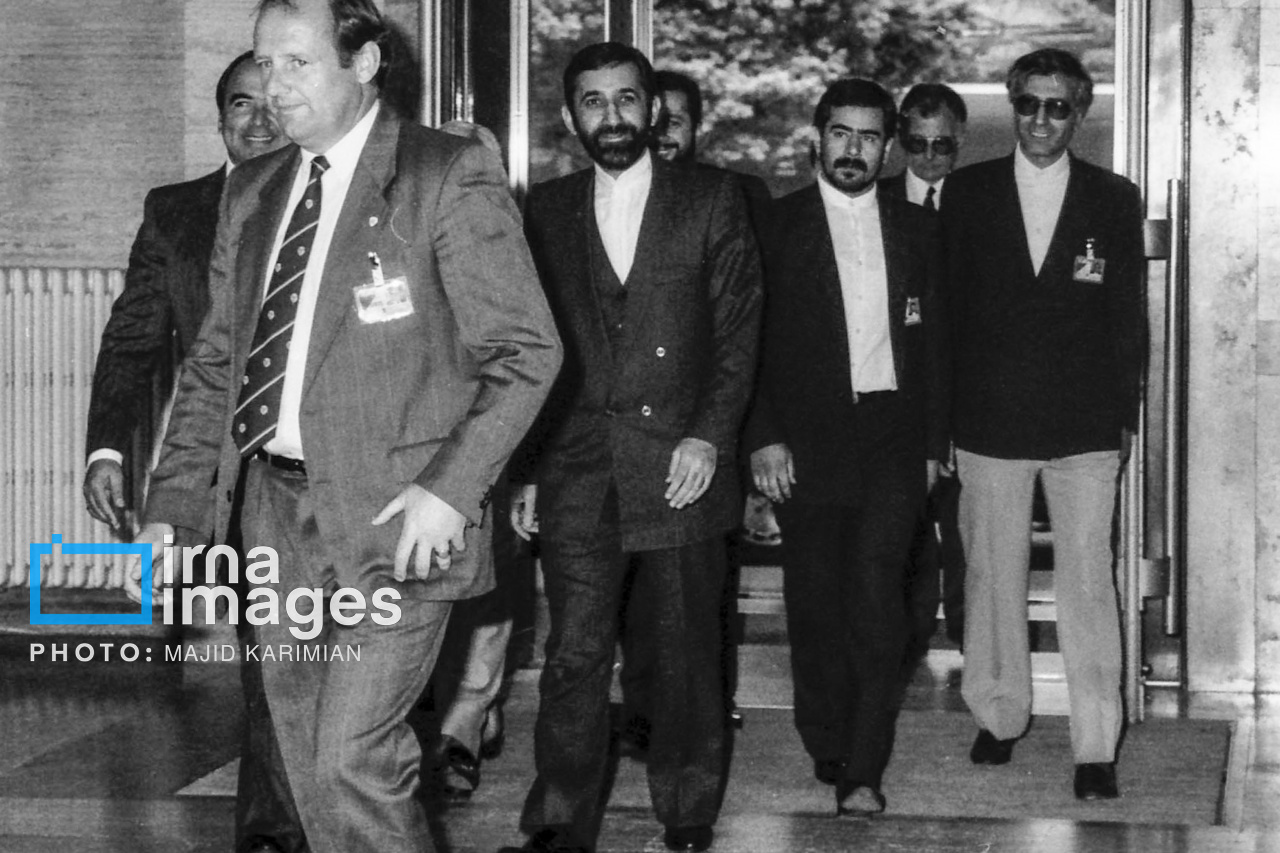 تصاویر: مذاکرات ایران و عراق پس از پذیرش قطعنامه ۵۹۸ - سال ۱۳۶۷
