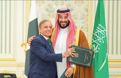 ادعای رویترز: عربستان در حال برنامه‌ریزی برای انجام یک عملیات تهاجمی علیه انصارالله در یمن است / پاکستان بین ۳۰ هزار تا ۴۰ هزار نیرو را برای کمک به دفاع از مرزهای زمینی عربستان در این کشور مستقر کرده است / اسلام‌آباد هنوز هیچ تصمیمی برای اعزام نیرو به یمن با هدف مشارکت در عملیات رزمی نگرفته