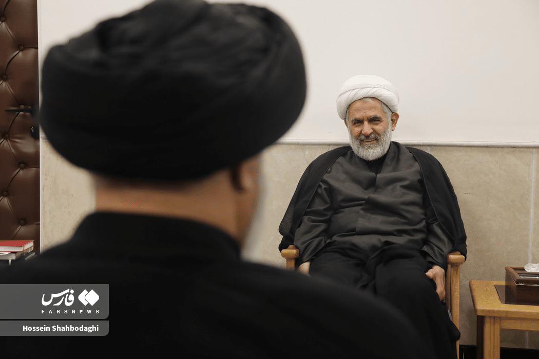 تصاویری جدید از حسین طائب در قم