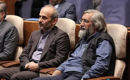 ببینید: ۵ نکته درمورد فاز تازه‌ی عملیات گروهک لرزان جبلی علیه تیم مذاکرات